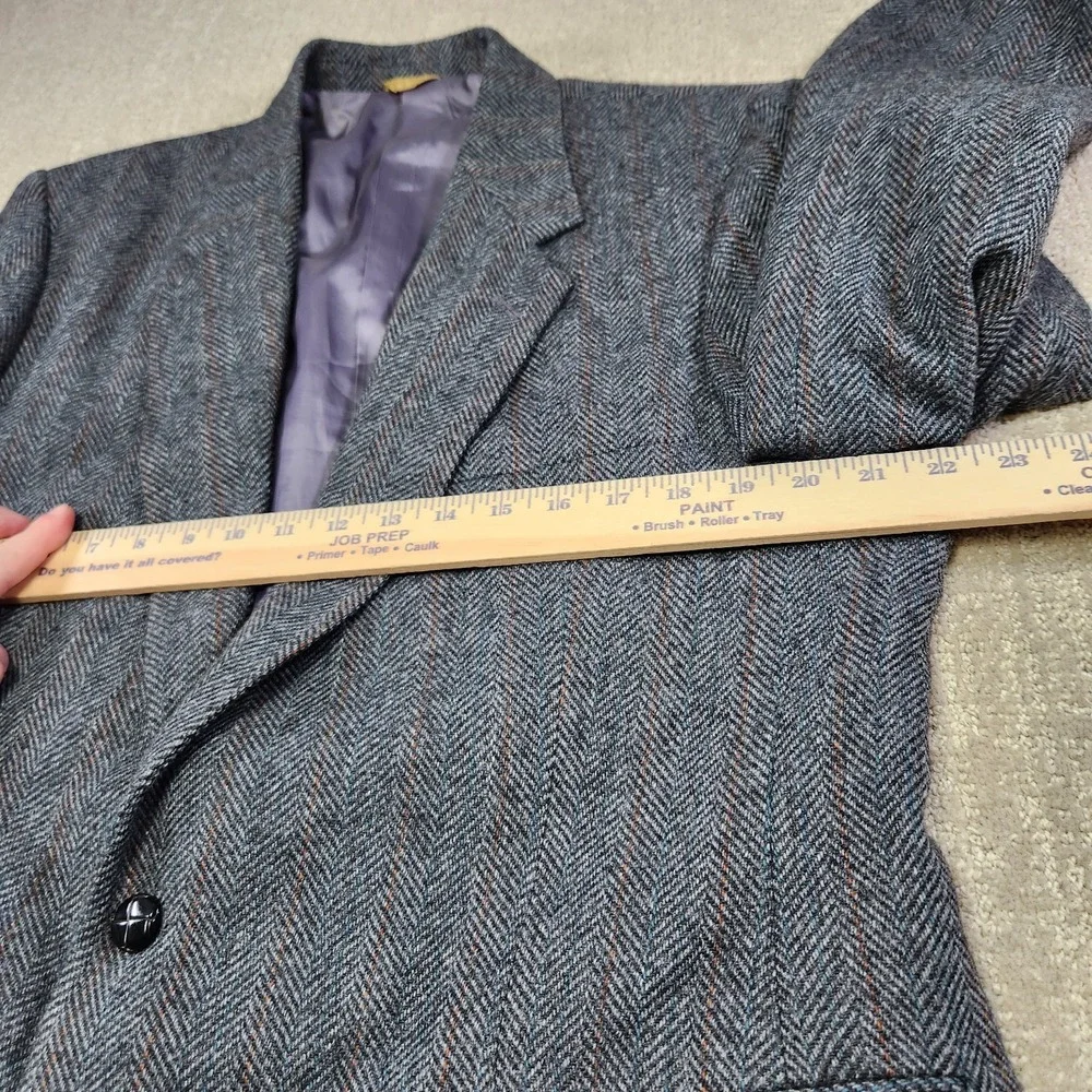 Vintage Herringbone Tweed Blazer Men 44L Leather Button Gray Wool‎ Sport Coat